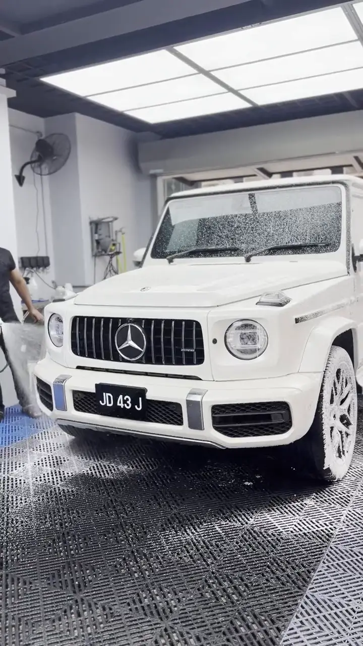 G 63 hand wash