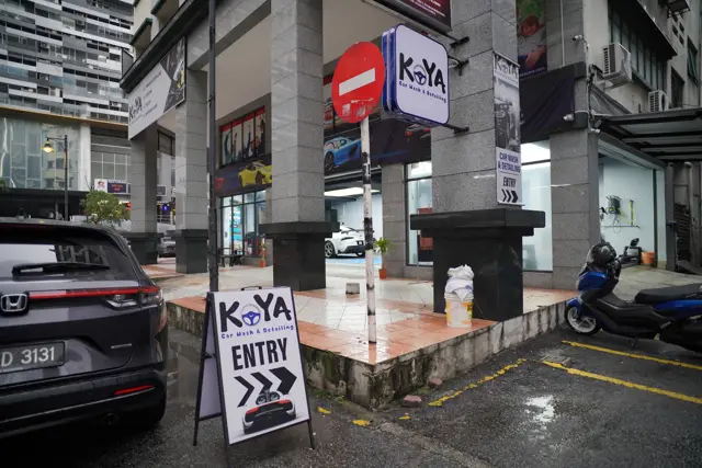 KOYA Car Wash & Detailing storefront at Petronas MRR2